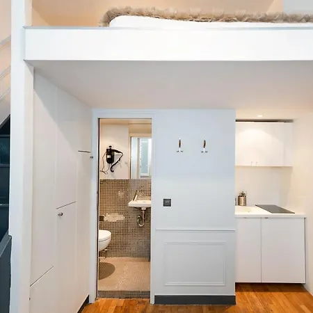 Апартаменты Marais Lovely Париж